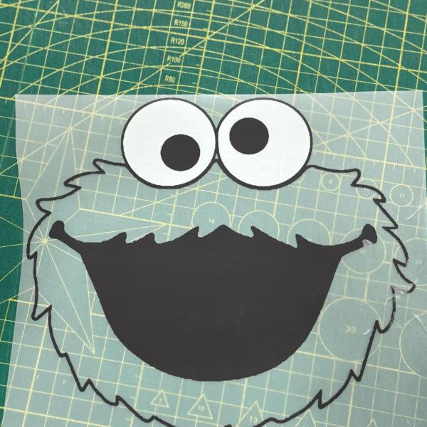 הדפסה על חולצה עוגי פלצת שקוף